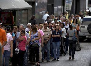 In Venezuela, the new year has brought little change to the scarcity problem that is becoming alarming: long lines across the country to buy even the most basic products. Source: Fox News Latino
